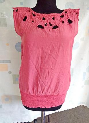 Блуза бледно-красная 46р.