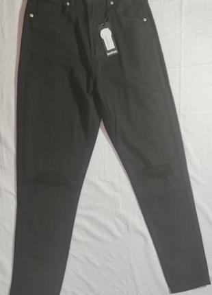 Жіночі однотонні джинси з високою посадкою boohoo, розмір m, чорний5 фото