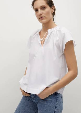 Нова блуза mango білого кольору розмір м-л