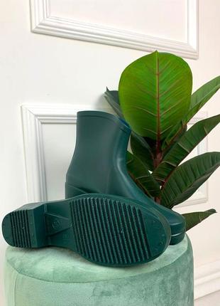 Жіночі гумові чоботи темно-зелені