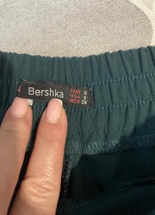 Bershka брюки,s3 фото