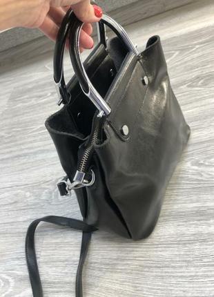 Кожаная качественная сумка, италия,высокое качество,длинный ремешок, состояние новой.5 фото