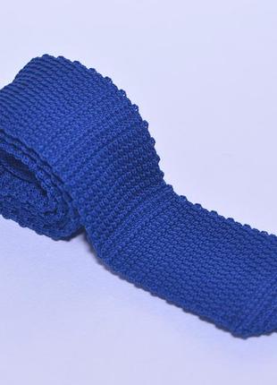 Синий вязанный галстук1 фото