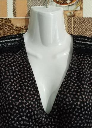 Красива,стильна блуза з кружевним рукавом 44-46 р2 фото