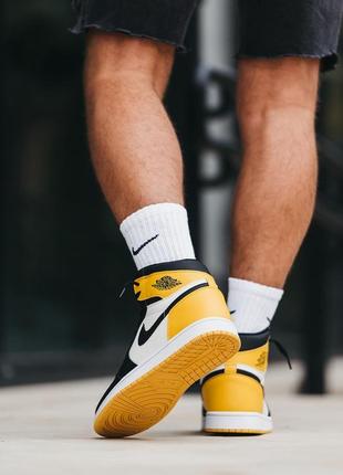 Кросівки чоловічі nike air jordan retro 1 yellow black/кроссовки мужские  найк аир джордан рэтро 15 фото