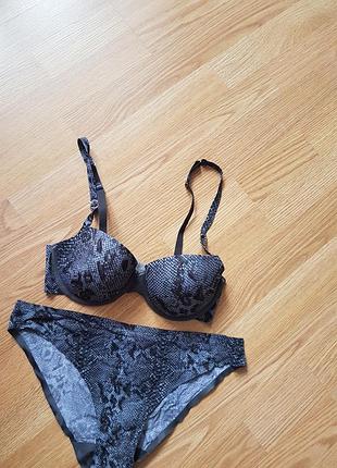 Бюстгальтер stella mccartney размер eu 70d, fr85d,uk 32d