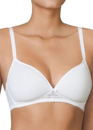 75а /34а супер комфортний базовий дихаючий бюстгальтер без кісточок спейсер calida (швейцарія)