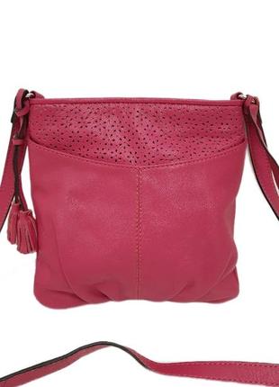 Изысканная кожаная сумка crossbody clarks