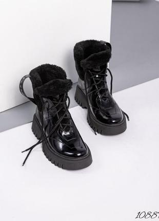 Шкіряні лакові черевики з хутряними вставками кожаные лаковые ботинки с меховыми вставками4 фото