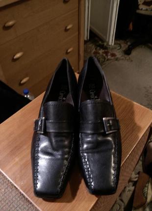 Кожаные туфли с квадратным носком и пряжками,caprice,германия6 фото
