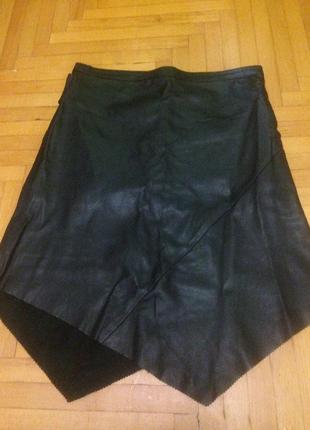Итальянская чёрная кожаная юбка