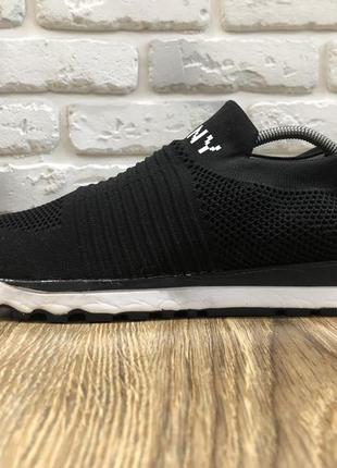 Кроссовки dkny