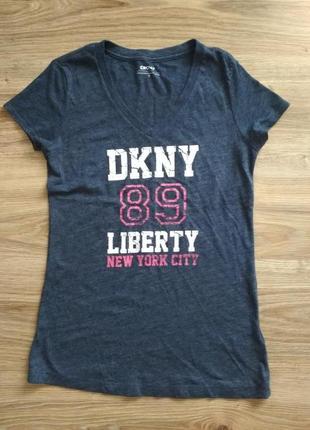 Футболка dkny