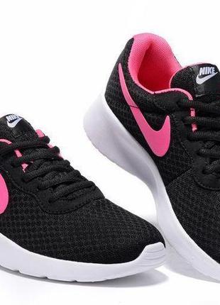 Nike tanjun store black pink