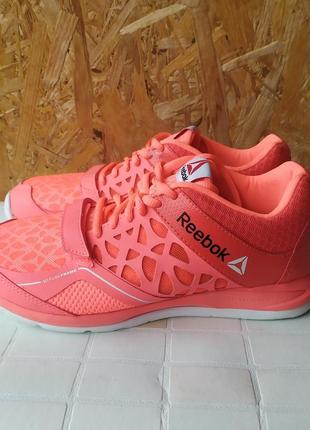 Кросівки reebok 38.5 р.2 фото