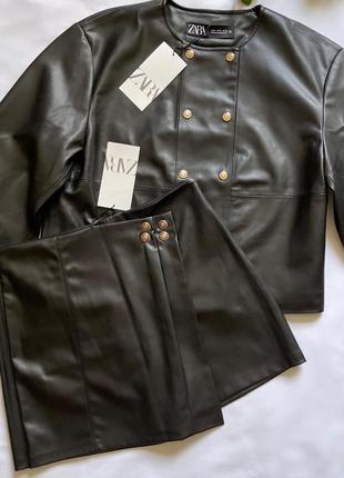Стильна куртка/блейзер з ґудзиками zara6 фото