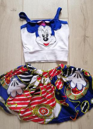 Костюм, спідничка і топ