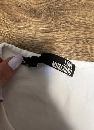 Бклая футболка moschino оригинал3 фото