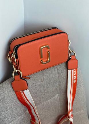 Marc jacobs logo orange