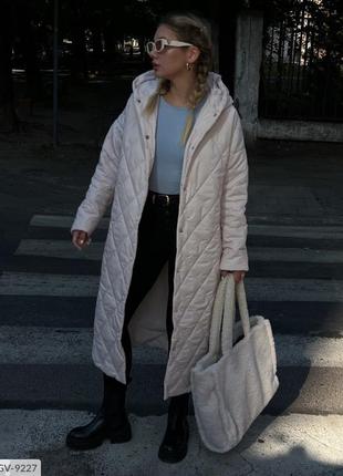 Жіноче стеганное пальто розміри 42-52