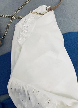Неймовірна біла блуза на ґудзиках з мереживом та рукавами-ліхтариками6 фото