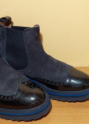 Женские ботинки petrini