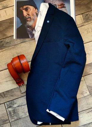 Чоловічий легкий елегантний базовий приталиный піджак в стилі casual смнего кольору розмір 48