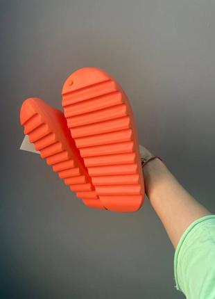 Тапочки adidas yeezy slide orange3 фото
