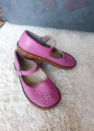 Босоніжки шкіряні, босоножки, сандалі, сандалии