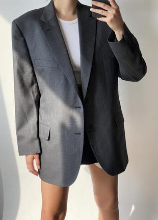 Серый графитовый пиджак блейзер с мужского плеча оверсайз