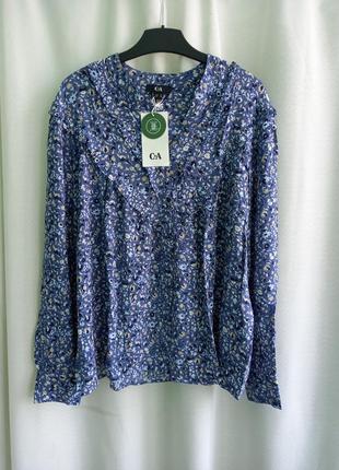 Блуза з квітковим принтом