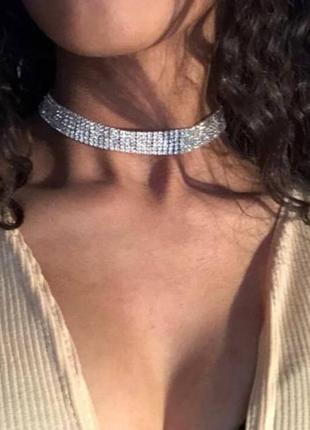 Чокер стразы стразы ожерелье намисто блестящий блестящее блискучий блискуче камни каміння сріблясте сріблястий серебристый серебристая