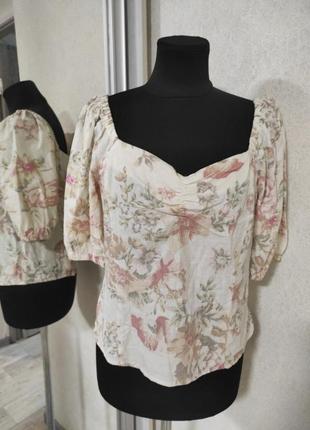 Ніжна квіткова лляна блуза сорочка з об'єднання ємними рукавами