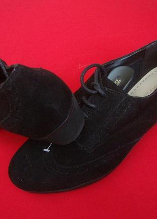 Туфлі броги clarks натур замша 36-37 розмір