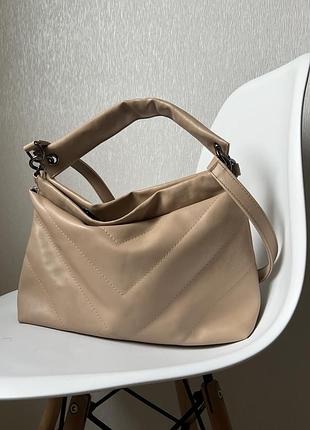 Дуже містка Сумка