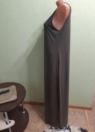 Длинное трикотажное платье- майка с разрезами цвета хаки6 фото
