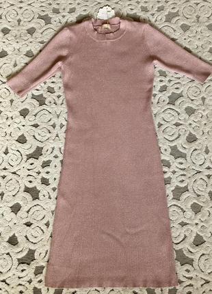 Трикотажное платье в рубчик с люрексом1 фото
