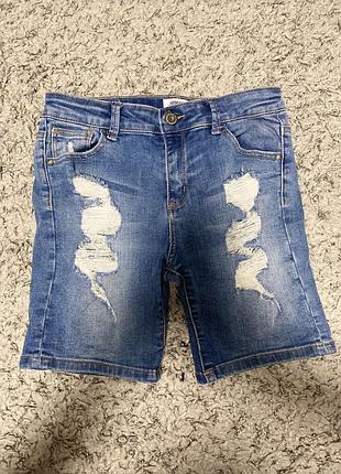 Джинсовые шорты