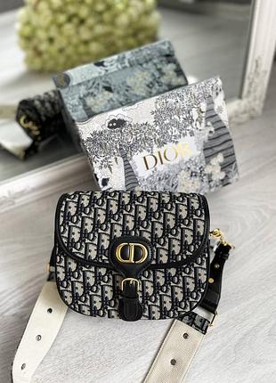 Женская сумочка