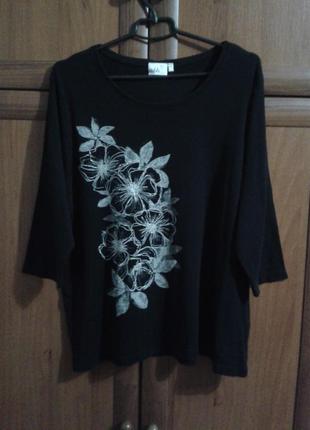 Красивая черная трикотажная футболка с серебристым принтом в цветы.размер xxl1 фото