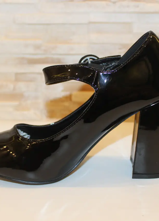 Туфли женские черные на каблуке т15292 фото
