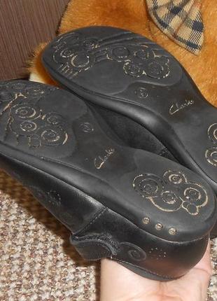 Туфли на девочку clarks lights с мигалками. размер 27,5 - 28 (стелька 17,5 см). кожа4 фото