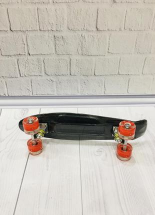 *скейт (пенни борд) penny board со светящимися колесами колеса черный арт. 0990/76761 топ3 фото