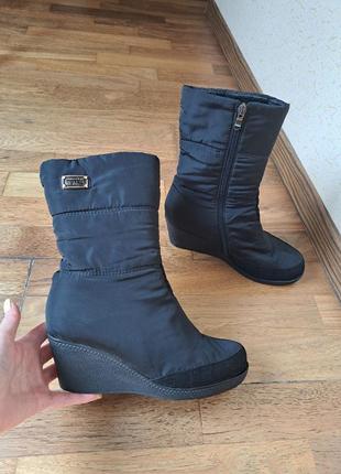 Зимові чоботи дутики
