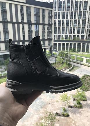 Чоботи осінні на дівчинку 3