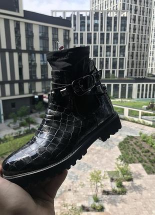 Чоботи на дівчинку осінні 3