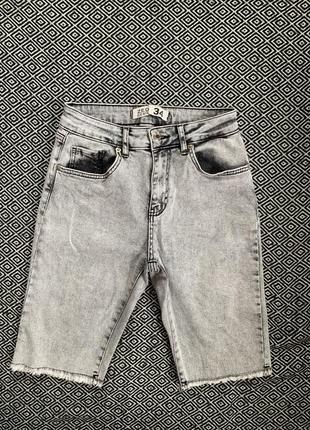 Сірі джинсові шорти розмір s1 фото
