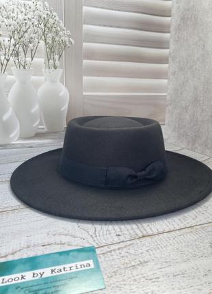 Фетровий капелюшок канотьє чорний зі стрічкою3 фото