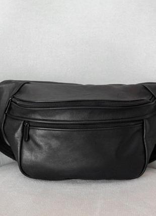 В наявності бананка шкіра чорна шкіряна чорна барсетка через плечі