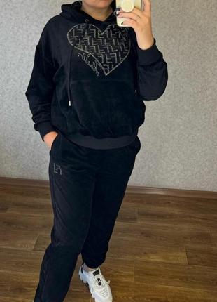 Велюровые костюмы,хит продаж,с худи,батал до 130 объём.